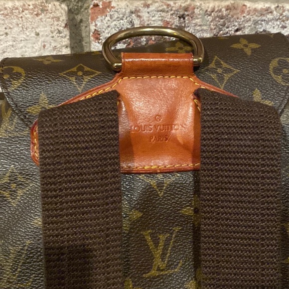Louis Vuitton Monogram Montsouris GM Backpack - Picture 5 of 9